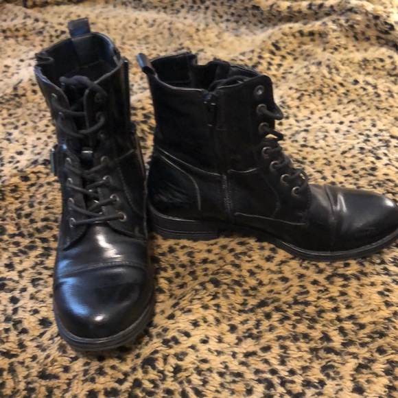 Steve Madden boots 7 - Picture 3 of 4